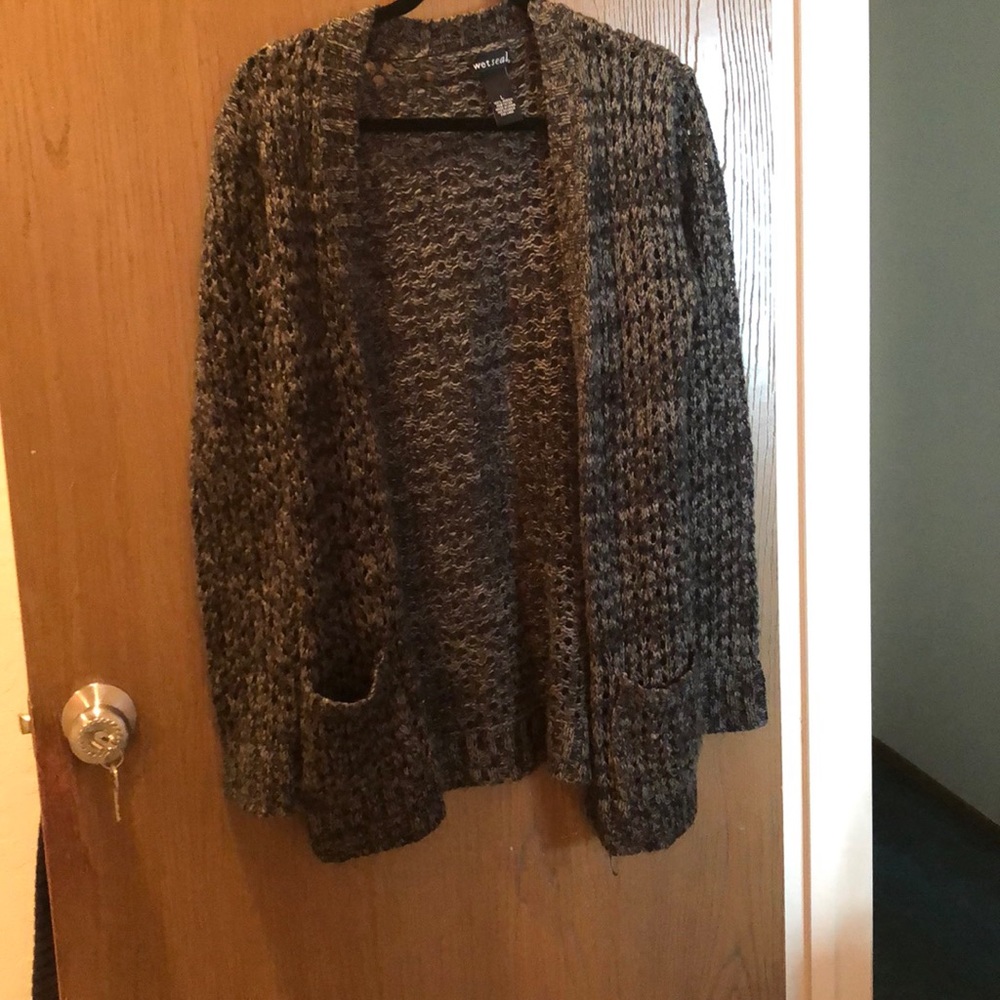 Knit cardigan
